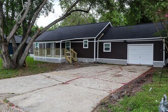 621 North St in Crosby, TX - Building Photo - Building Photo