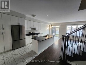 97 Rainbow Dr in Haldimand, ON - Building Photo - Building Photo