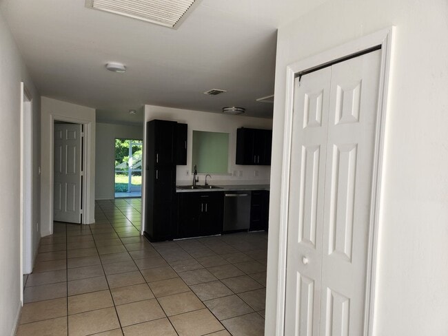 4770-4772 Jordan Ave S in Lehigh Acres, FL - Building Photo - Building Photo