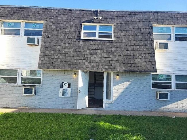 2110 NW Lindy Ave in Lawton, OK - Building Photo - Building Photo