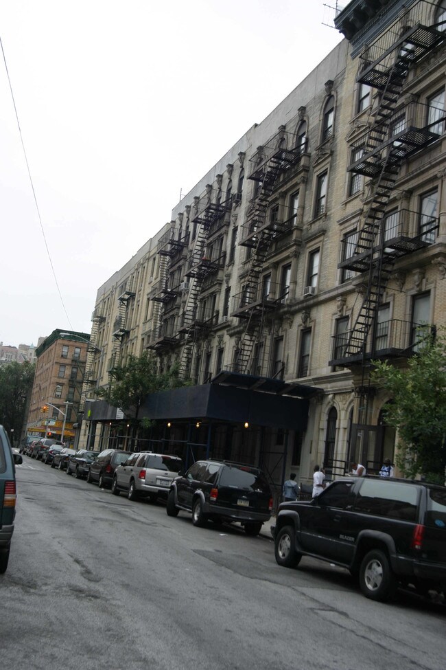 269-273 W 113th St in New York, NY - Building Photo - Building Photo