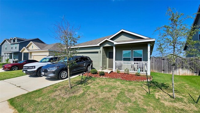 13400 Banquete St in Elgin, TX - Building Photo - Building Photo