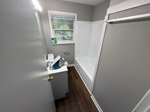 134 Halls Ln in Lexington, KY - Building Photo - Building Photo