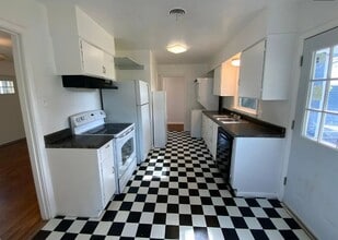 1926 S 55th St in Temple, TX - Building Photo - Building Photo