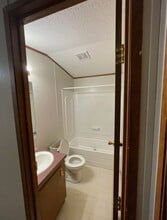4692 Massey Holt Rd in Princeton, NC - Building Photo - Building Photo
