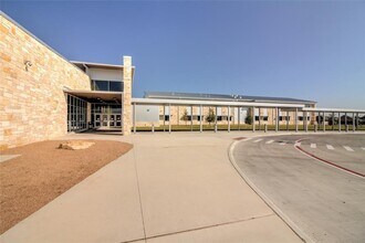 516 Panzano Dr in Georgetown, TX - Building Photo - Building Photo