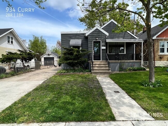 property at 934 Curry Ave