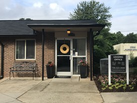 Brookhill Apartments For Rent Under 700 Charlotte Nc Pressley South End Apartments
