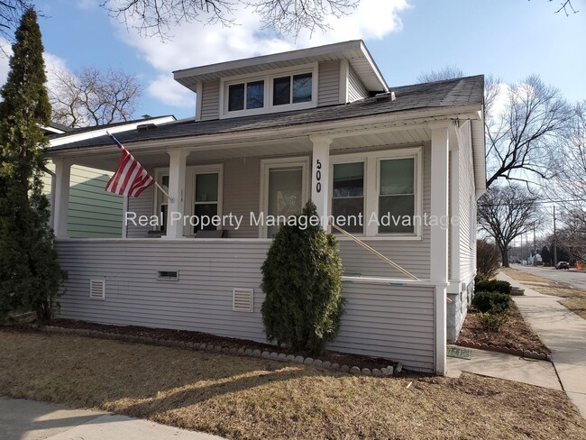 property at 500 E Troy St