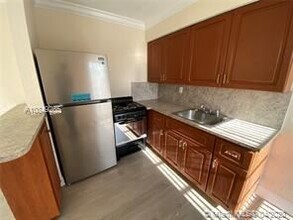 3901 SW 109th Ave-Unit -Apt A9 in Miami, FL - Building Photo - Building Photo