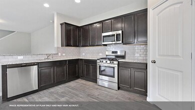 8108 Linnie Ln in Austin, TX - Building Photo - Building Photo