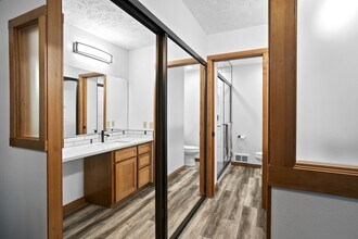 113 S Neyland Ave in Liberty Lake, WA - Foto de edificio - Building Photo