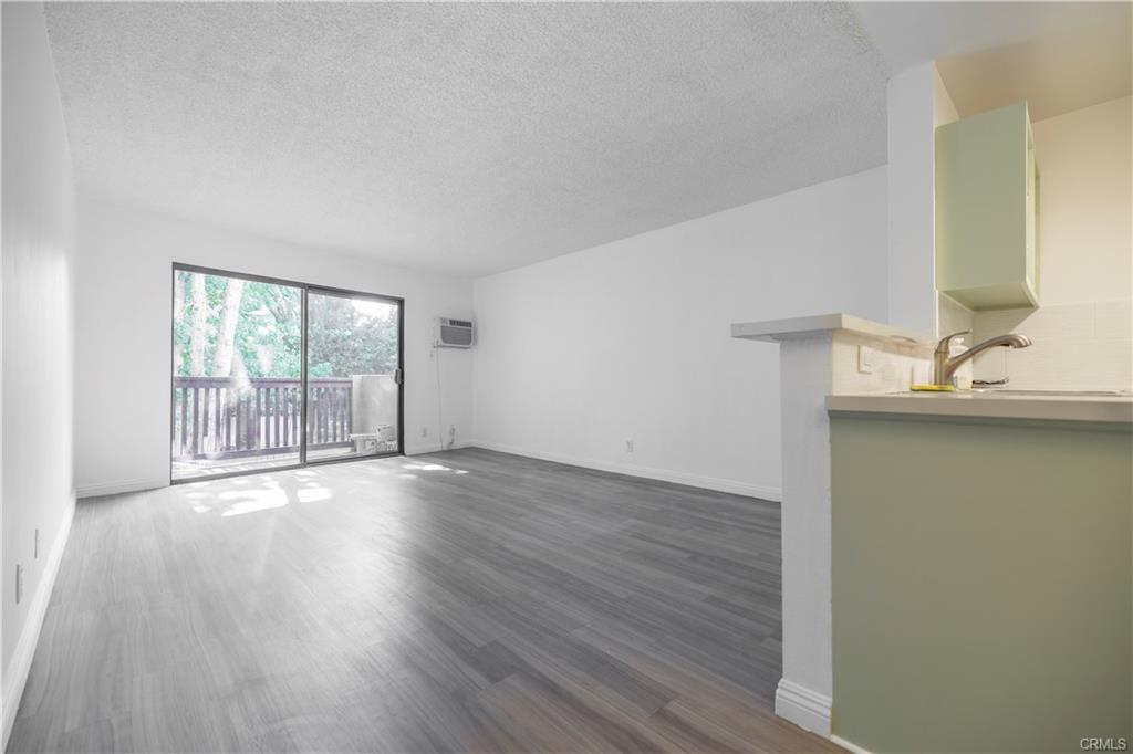 20234 Cantara St, Unit 269 in Los Angeles, CA - Building Photo