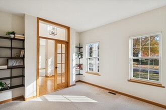 1162 Silo Hill Dr in Grayslake, IL - Building Photo - Building Photo