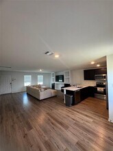 113 All American Wy in Jarrell, TX - Building Photo - Building Photo