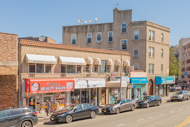 7609 Broadway