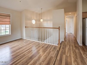 111 Mountain Creek Ct in Jonesborough, TN - Foto de edificio - Building Photo