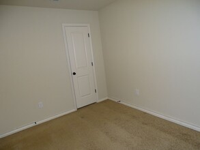 6619 Arancione Ave in San Antonio, TX - Building Photo - Building Photo