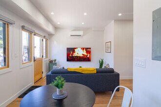 3036 Beech St, Unit Heart of South Park 1 Bed in San Diego, CA - Building Photo - Building Photo