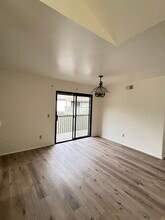 3435 Reynard Way in San Diego, CA - Building Photo - Building Photo