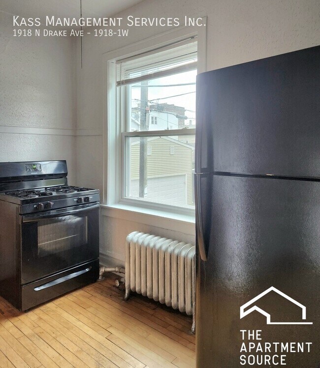 1918 N Drake Ave, Unit AF - 1W in Chicago, IL - Building Photo - Building Photo