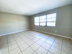 3060 Clinton St S-Unit -9 in Gulfport, FL - Building Photo - Building Photo
