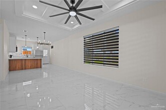 12 E Viviana St in Edinburg, TX - Building Photo - Building Photo