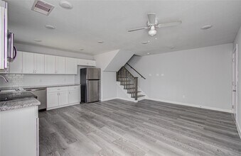 4616 Shreveport Blvd in Houston, TX - Building Photo - Building Photo