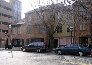 77 W Broad St in Bethlehem, PA - Building Photo - Building Photo