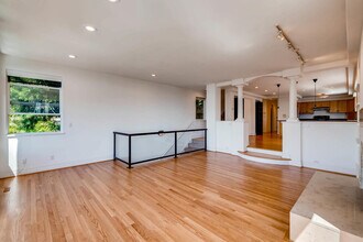 1228 9th Ave W in Seattle, WA - Building Photo - Building Photo