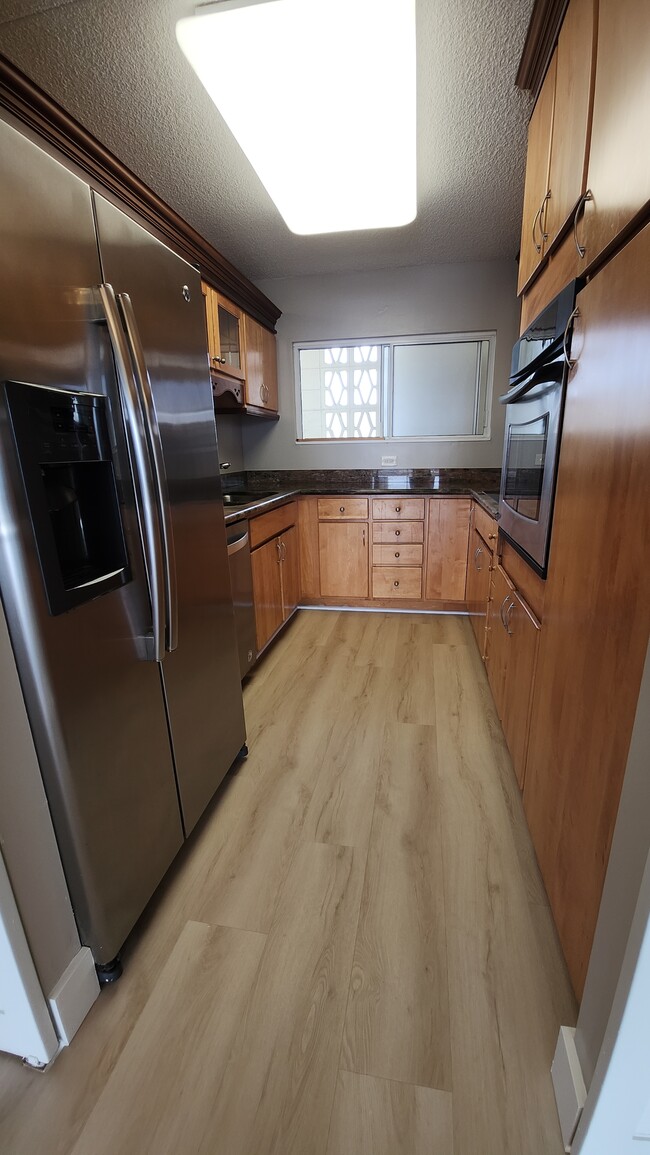 469 Ena Rd in Honolulu, HI - Building Photo - Building Photo