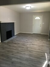 12605 Holly Rd in Grand Blanc, MI - Building Photo - Building Photo