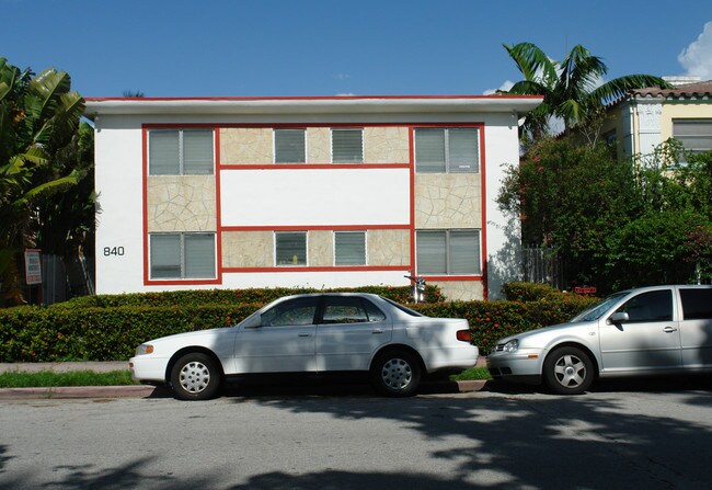 840 Jefferson Ave in Miami Beach, FL - Foto de edificio - Building Photo