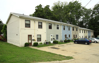 732 Mentor Ave Apartments