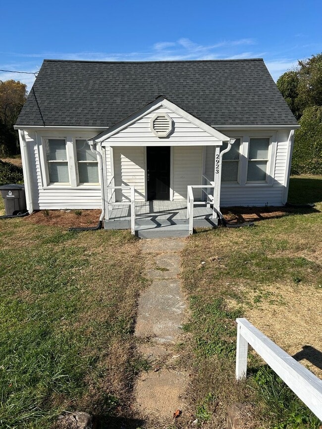 property at 2923 Old Greensboro Rd