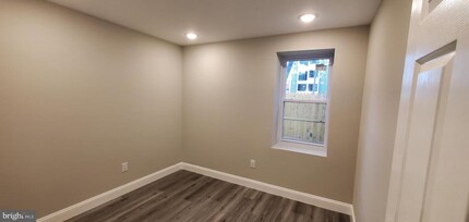 2221 N Franklin St in Philadelphia, PA - Building Photo - Building Photo