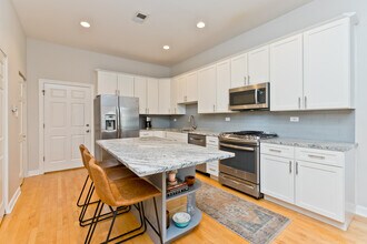 3656 N Paulina St in Chicago, IL - Building Photo - Building Photo