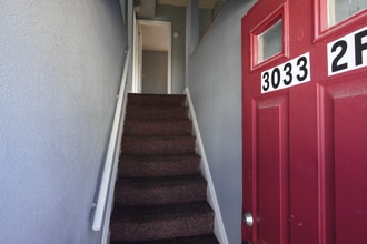 3033 Hamilton Ave, Unit 2F in Baltimore, MD - Building Photo - Building Photo