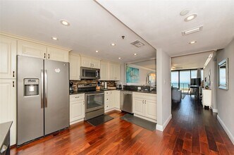 1250 Gulf Blvd, Unit 703 in Clearwater, FL - Building Photo - Building Photo