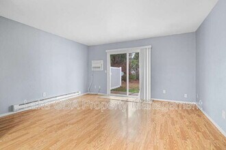 1411 E Lunceford Ln in Coeur d'Alene, ID - Building Photo - Building Photo