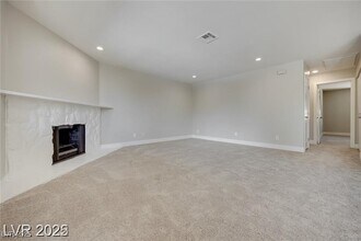 8804 River Pines Ct in Las Vegas, NV - Building Photo - Building Photo
