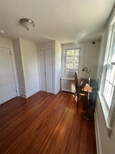 95 Maple St in Great Neck, NY - Building Photo - Building Photo