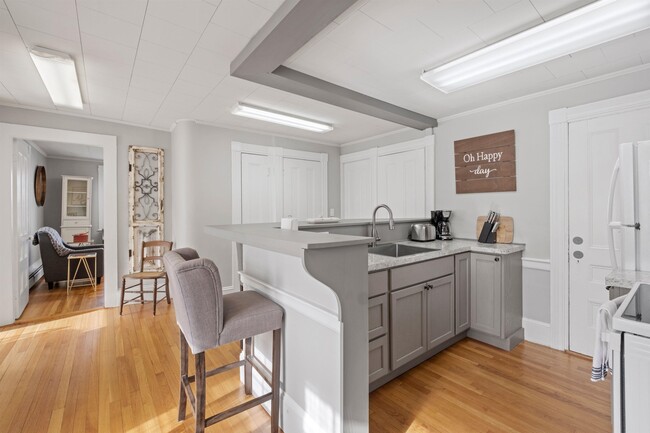 21 Portsmouth Ave in Exeter, NH - Building Photo - Building Photo