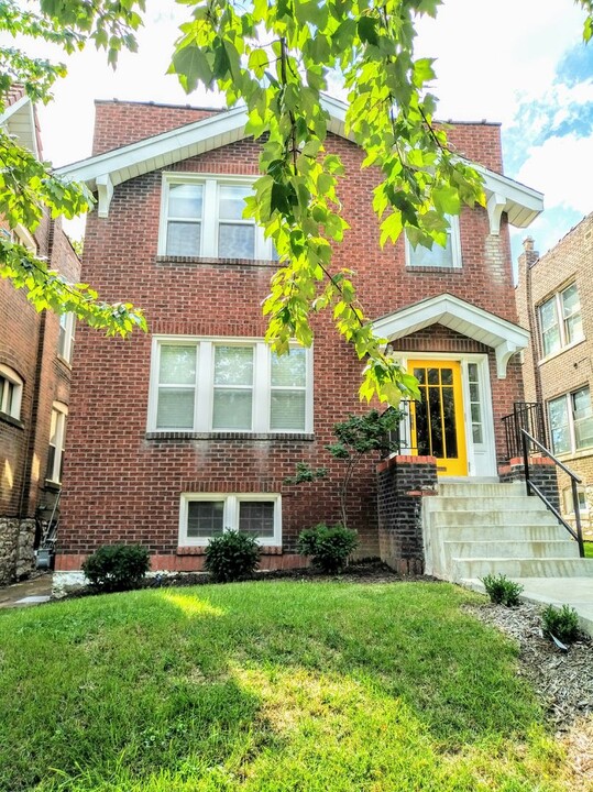 6518 Berthold Ave-Unit -A in St. Louis, MO - Building Photo