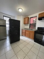 1691 John F Kennedy Blvd, Unit 2L in Jersey City, NJ - Building Photo