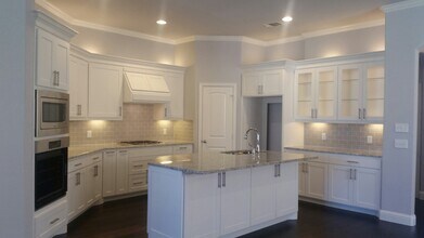 8421 Snow Egret Way in Fort Worth, TX - Building Photo - Building Photo