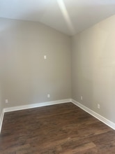 405 Pine Ave in Murrells Inlet, SC - Foto de edificio - Building Photo