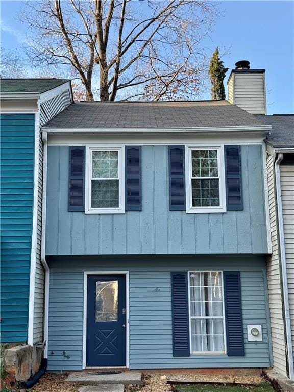 property at 3064 Revere Ct