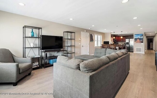 132 Hancock Ave in Seaside Heights, NJ - Building Photo - Building Photo