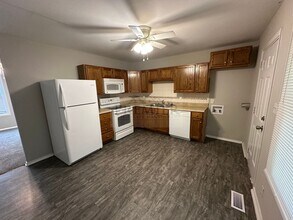18505 E Susquehanna Ridge in Independence, MO - Building Photo - Building Photo